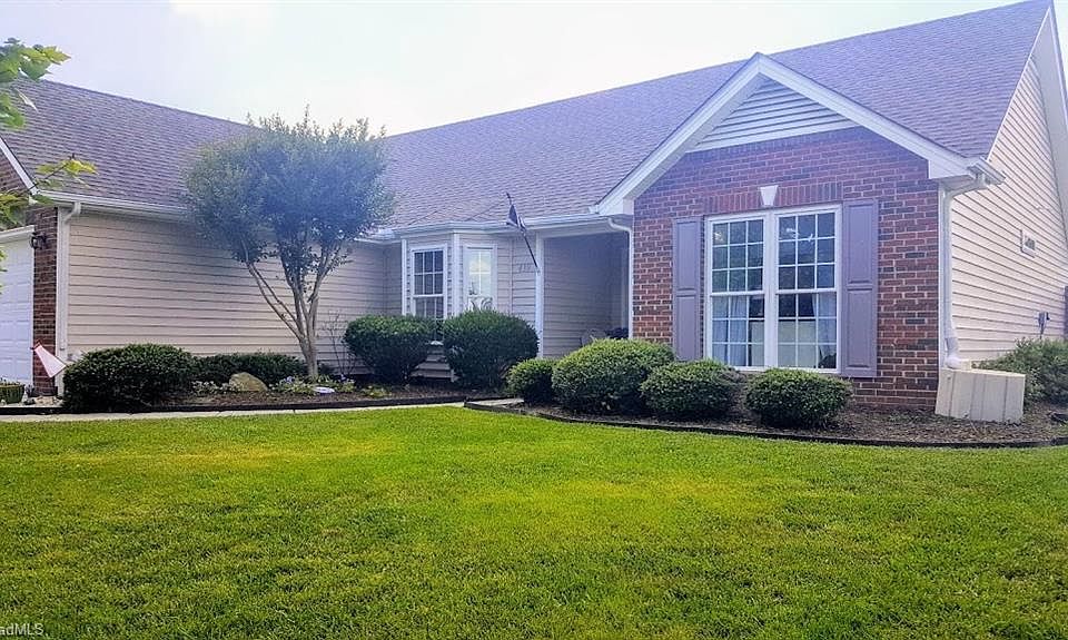 1st image of 439 Stoney Run Dr