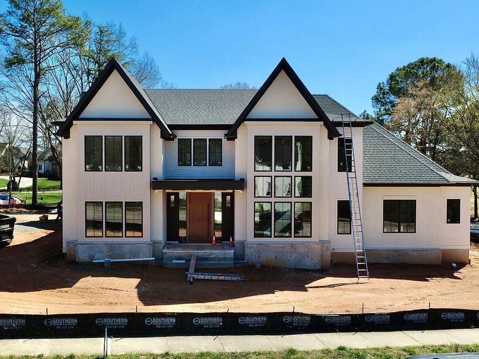 1st image of 7917 S Bridgewater Ct