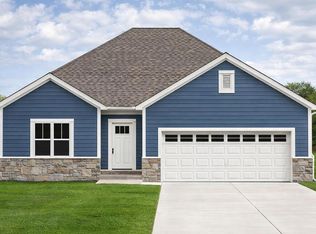 1476 Center STREET, Hartford, WI 53027