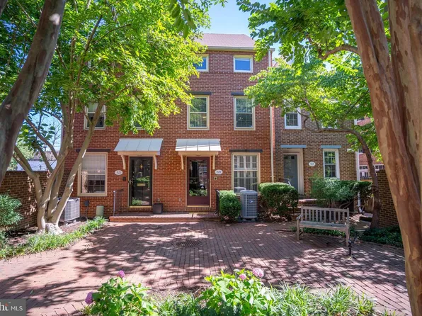 519 S Saint Asaph St, Alexandria, VA 22314