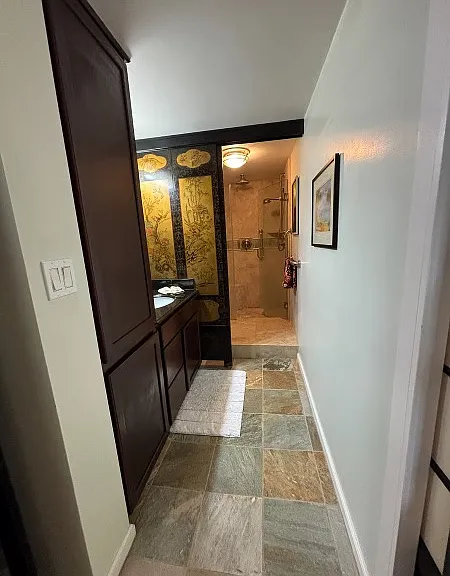 2405 Kalanianaole St #406 — Photo 17