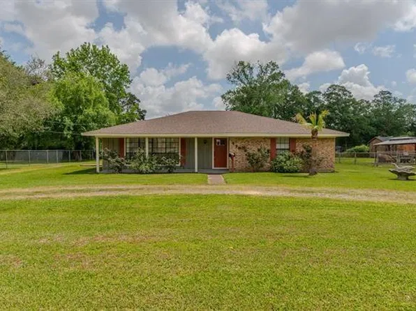 476 Belvedere Dr, Beaumont, TX 77706