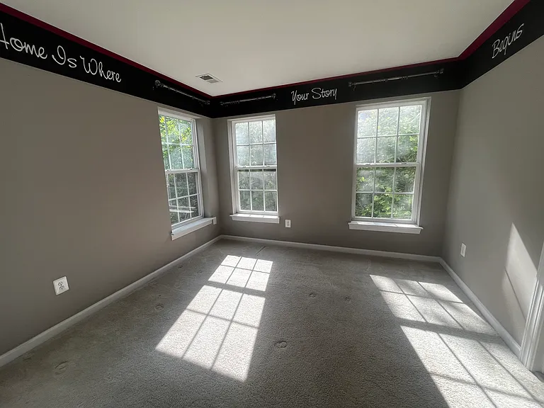 8195 Falls Grove Dr — Photo 18
