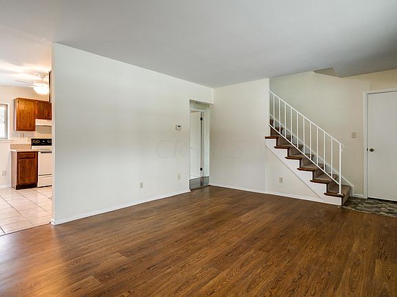 5th image of 777 Stinchcomb Dr