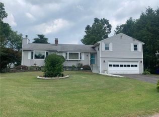 101 Clayton Rd, East Hartford, CT 06118