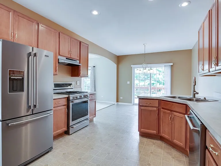 662 Chaney Ct — Photo 7