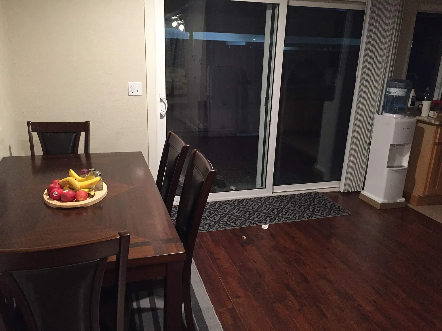 4 bed, 1474 sqft, $4,500 — Photo 4