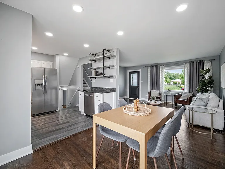 10403 Barnard Dr — Photo 7