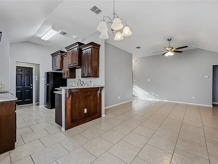 7926 Elk Dr — Photo 6