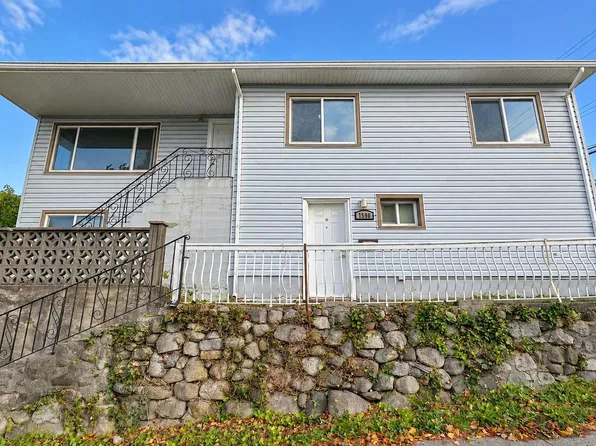 7590 Fraser St, Vancouver, BC V5X 3W6