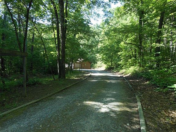 3rd image of 2997 Highway 52 W