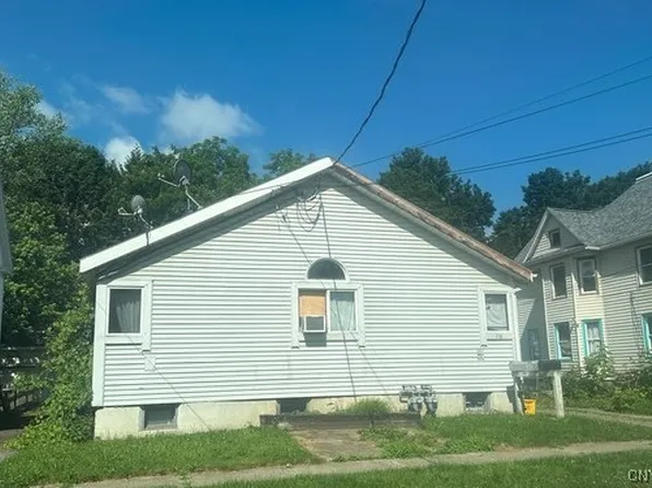 108 Fillmore Ave, Endicott, NY 13760