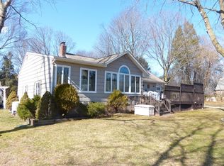 1958 Grenville Rd, Scotch Plains, NJ 07076
