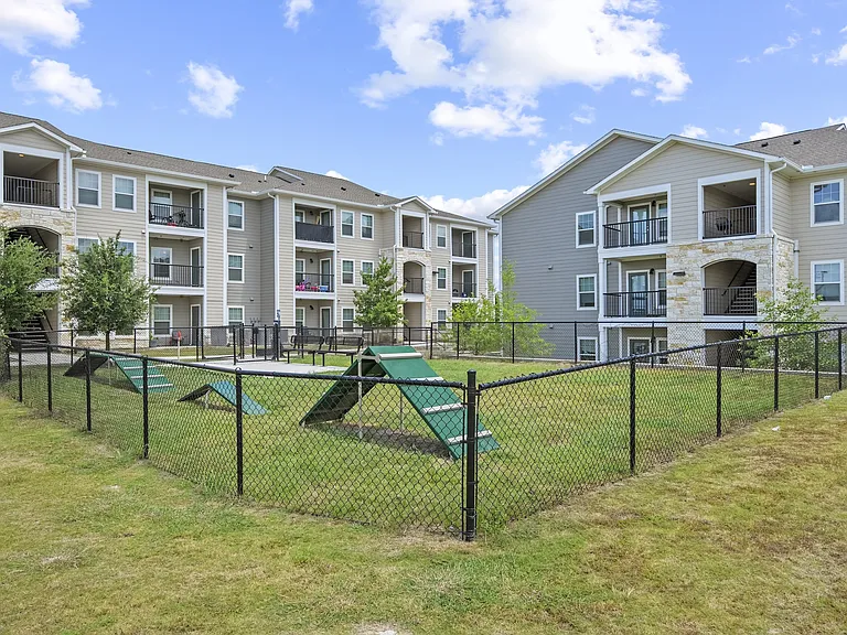 Agave East Apartments — Photo 42