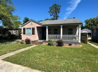 15 Oaklawn Dr, Metairie, LA 70005