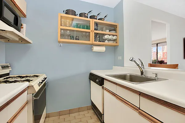 Sold by Corcoran | media 18