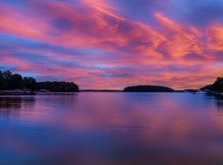 16102 Cramur Dr, Huntersville, NC 28078