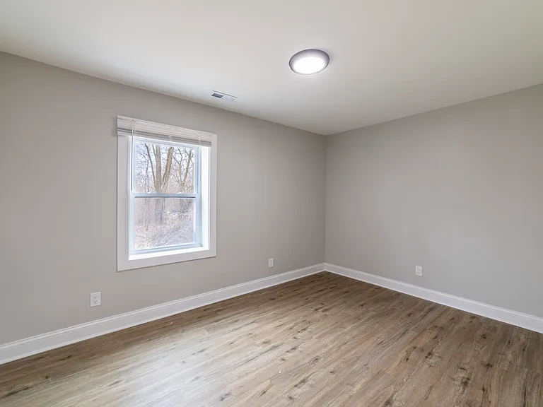 2545 Polk St — Photo 18