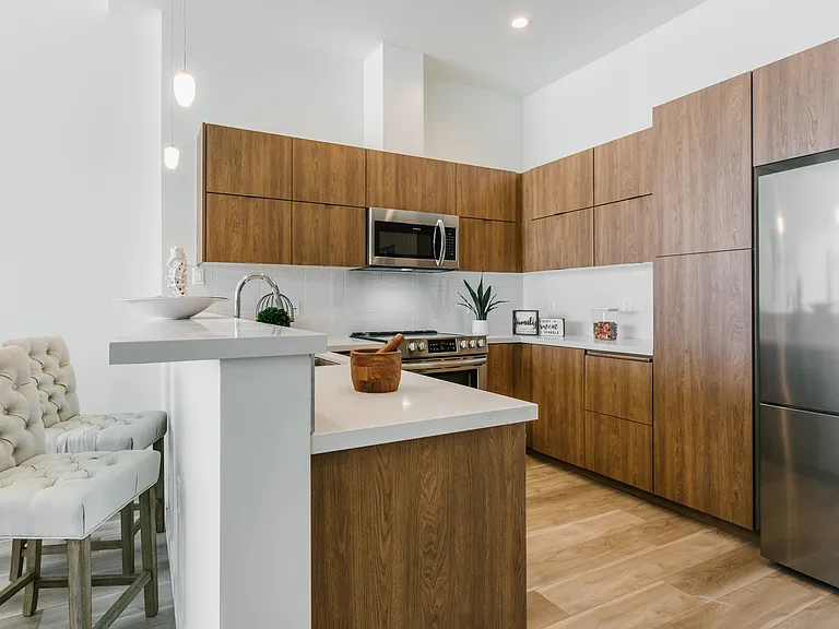 The Hana Apartments — Photo 15