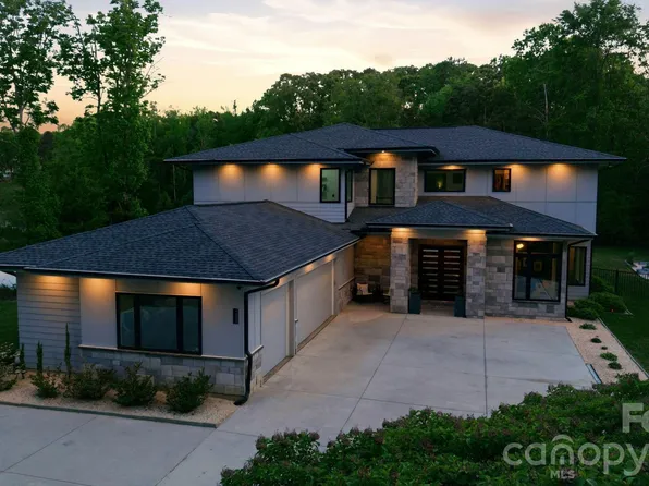 4004 Oldstone Forest Dr, Waxhaw, NC 28173