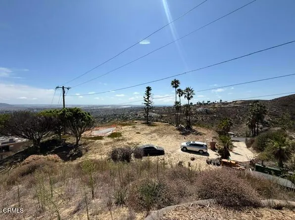 534 E Highland Dr, Camarillo, CA 93010