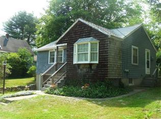 62 W Main St, Hopkinton, MA 01748