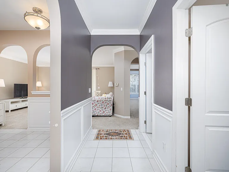 2906 N Knightsbridge Cir — Photo 10