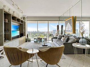 3731 N Country Club Dr PH 26, Aventura, FL 33180
