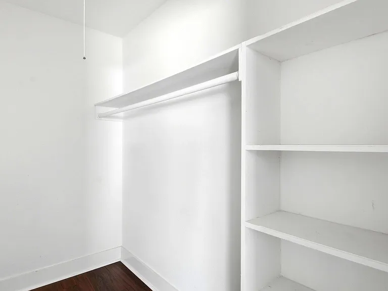 1511 Sungail Dr — Photo 35