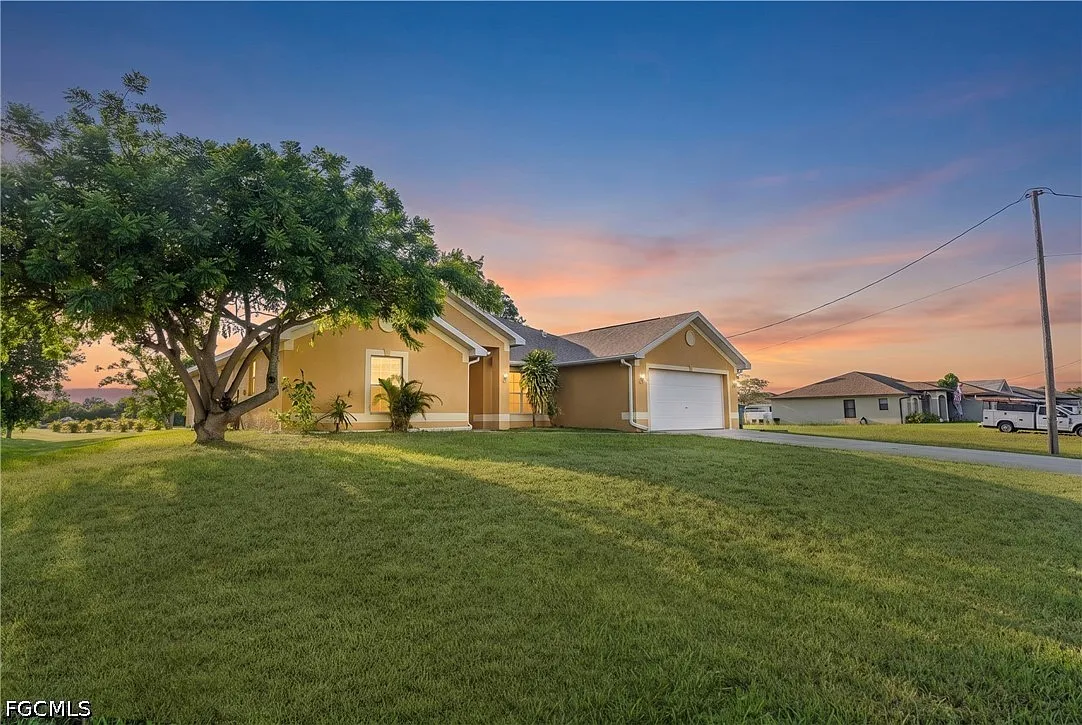 4 bed, 3.0 bath, 2108 sqft, $2,100 — Photo 3