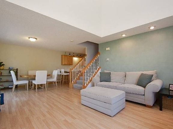 5th image of 1653 Riverwood Dr