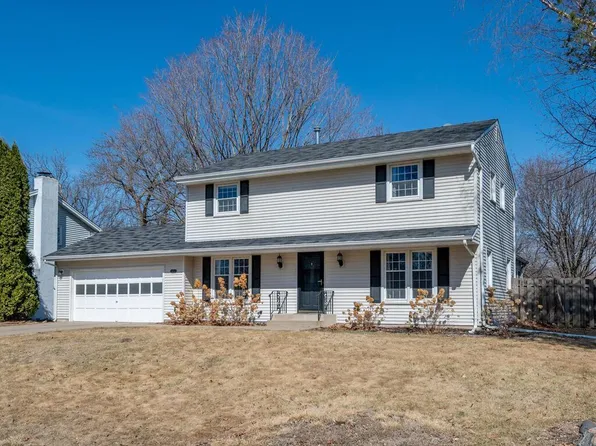 5232 W 105th St, Minneapolis, MN 55437