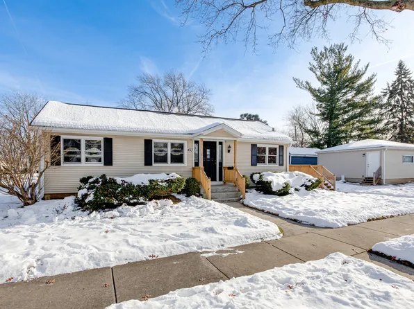 453 Ingalton Ave, West Chicago, IL 60185