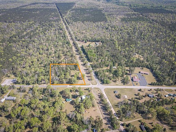 2nd image of 4364 W Four Mile Rd