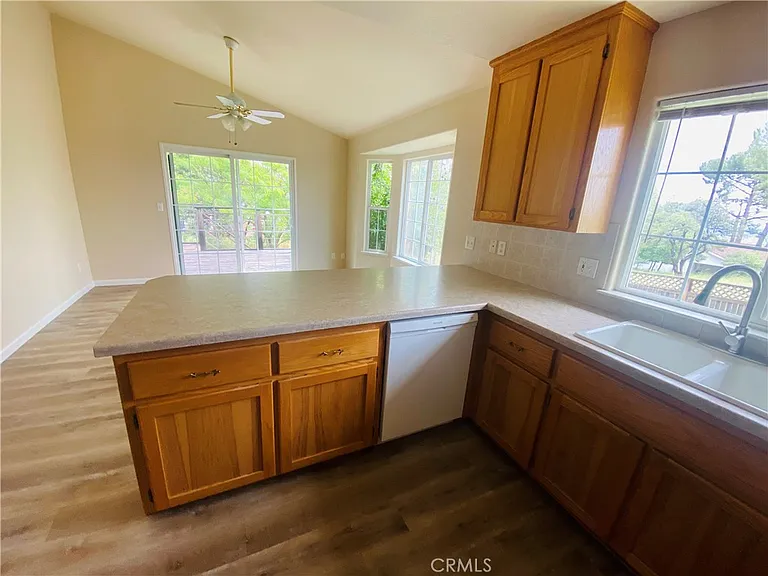 16506 Ridgecrest Ct — Photo 5