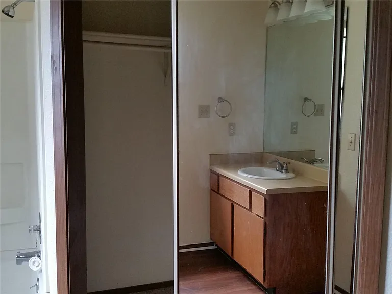 2504 Howellwood Way #A — Photo 9