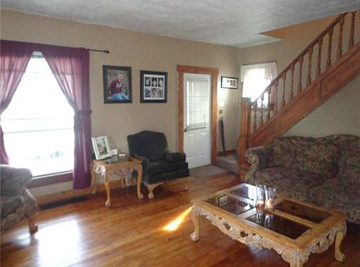 4th image of 119 Lincoln Pl
