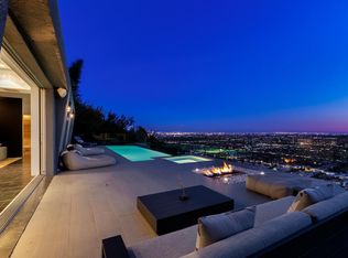 8476 Cole Crest Dr, Los Angeles, CA 90046