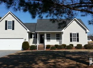 374 Knollwood Dr, Hampstead, NC 28443
