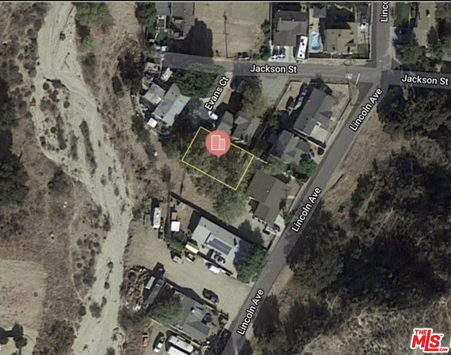 2nd image of 0 Evans Ct