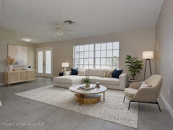 4th image of 9350 Mallard St