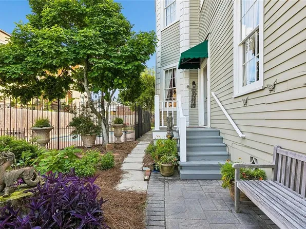 5022 Prytania St #5022, New Orleans, LA 70115