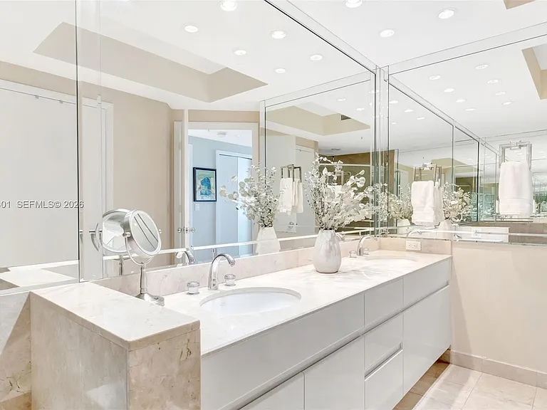 848 Brickell Key Dr #2605 — Photo 18
