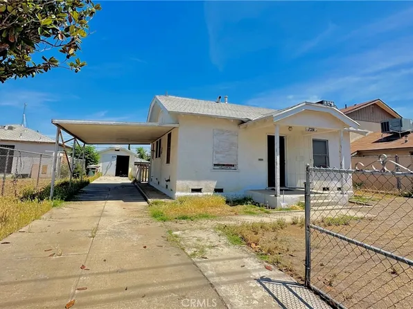 724 30th St, Bakersfield, CA 93301