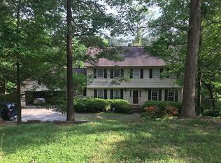 4230 Summit Dr, Marietta, GA 30068