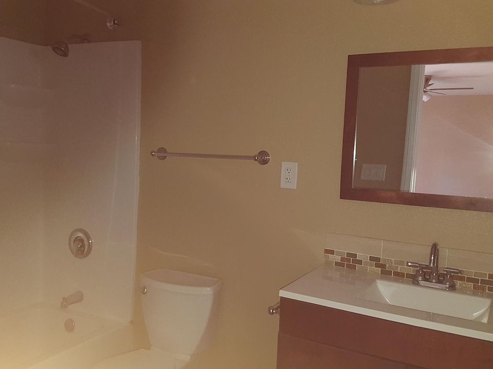 2nd image of 4027 1/2 Highland Ave
