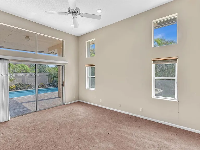 11335 Lake Shore Dr — Photo 8
