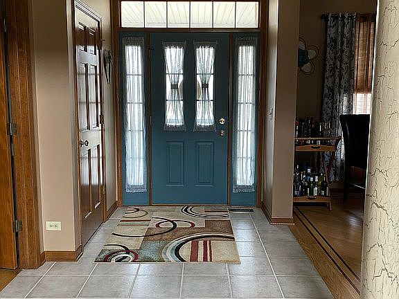 5th image of 13300 S Mary Lee Ct