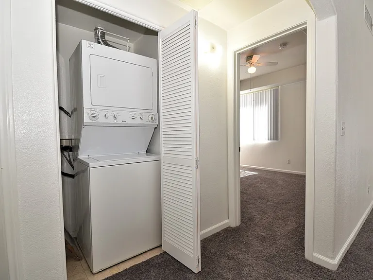 4960 Harrison Dr #233 — Photo 8