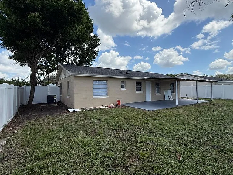 204 La Paz Dr — Photo 25